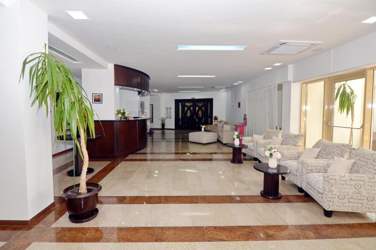 Hotel Condor Mamaia Extérieur photo
