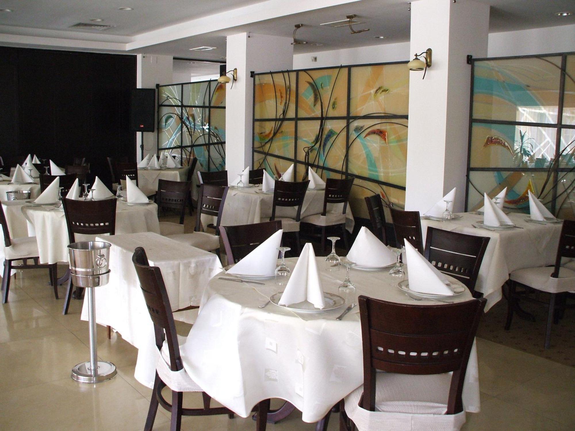 Hotel Condor Mamaia Extérieur photo