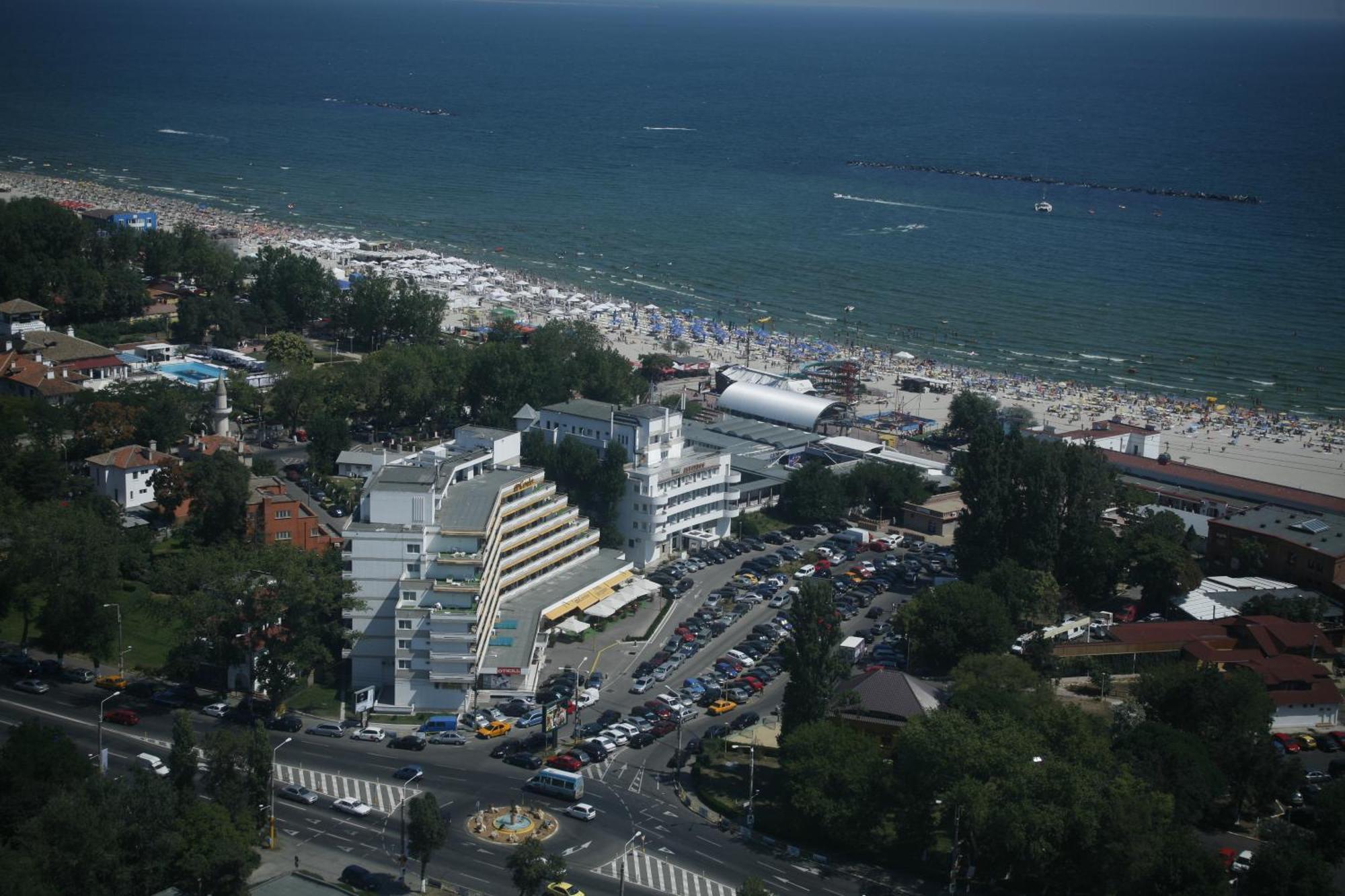 Hotel Condor Mamaia Extérieur photo